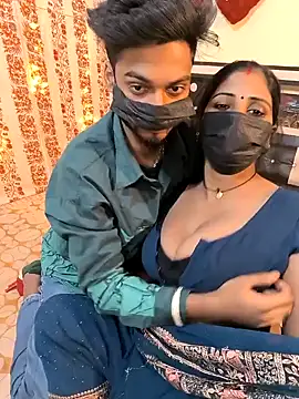 Snapshot of Indian_Lust_Couple chatting on December 21, 2024, 6:44 pm Indian Lust Couple online show from December 21, 2024, 6:44 pm