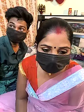 Snapshot of Indian_Lust_Couple chatting on December 30, 2024, 6:49 pm Indian Lust Couple online show from December 30, 2024, 6:49 pm