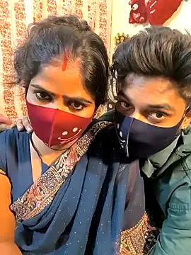 Snapshot of Indian_Lust_Couple chatting on January 10, 2025, 8:26 pm Indian Lust Couple online show from January 10, 2025, 8:26 pm