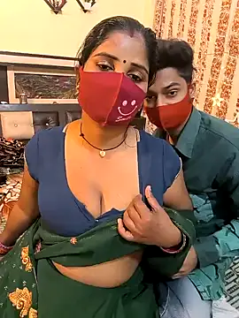 Snapshot of Indian_Lust_Couple chatting on January 21, 2025, 6:12 pm Indian Lust Couple online show from January 21, 2025, 6:12 pm