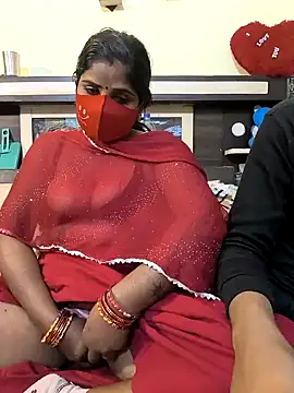 Snapshot of Indian_Lust_Couple chatting on January 25, 2025, 12:17 am Indian Lust Couple online show from January 25, 2025, 12:17 am
