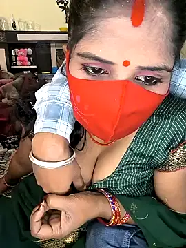 Snapshot of Indian_Lust_Couple chatting on February 6, 2025, 6:46 pm Indian Lust Couple online show from February 6, 2025, 6:46 pm