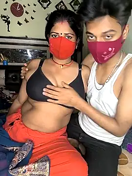 Snapshot of Indian_Lust_Couple chatting on February 18, 2025, 8:36 pm Indian Lust Couple online show from February 18, 2025, 8:36 pm