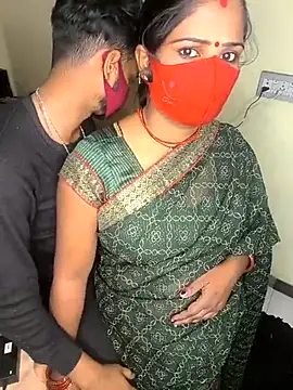 Snapshot of Indian_Lust_Couple chatting on February 20, 2025, 6:24 pm Indian Lust Couple online show from February 20, 2025, 6:24 pm