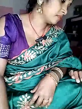 Indian Lust Couple online show from February 28, 2026, 3:40 am