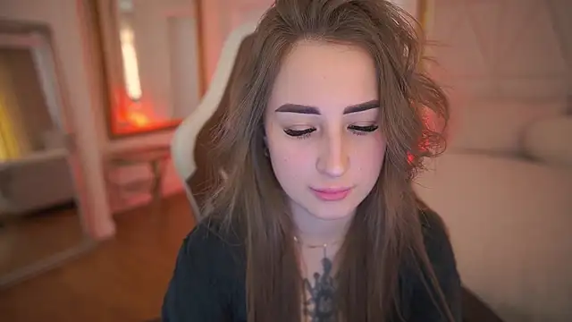 GentleAdellee online show from March 7, 2026, 6:43 am