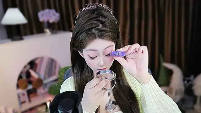 Arwyn-rr online show from March 20, 2026, 11:26 am