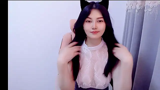 Snapshot of Little-sweet chatting on October 11, 2025, 2:22 am Little-sweet online show from October 11, 2025, 2:22 am