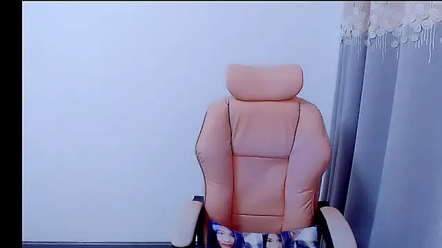 Snapshot of Little-sweet chatting on October 17, 2025, 1:09 am Little-sweet online show from October 17, 2025, 1:09 am