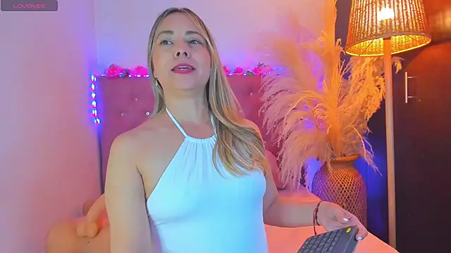  sexybunny  online show from July 22, 2026, 5:10 am