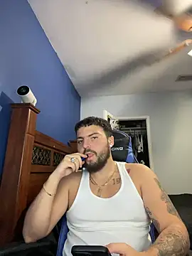 Snapshot of MasterKvn chatting on January 14, 2025, 1:15 am MasterKvn online show from January 14, 2025, 1:15 am