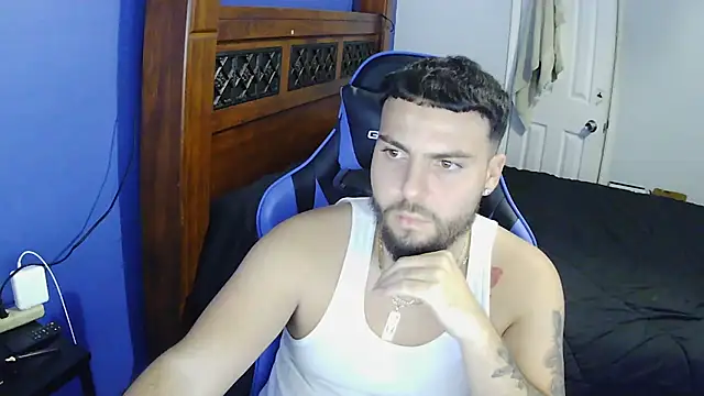 Snapshot of MasterKvn chatting on January 24, 2025, 5:53 am MasterKvn online show from January 24, 2025, 5:53 am