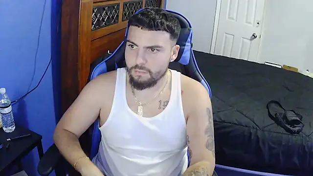 Snapshot of MasterKvn chatting on February 8, 2025, 6:12 am MasterKvn online show from February 8, 2025, 6:12 am