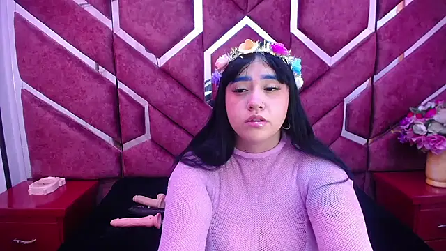 Victoria Rossy online show from December 20, 2024, 12:38 pm