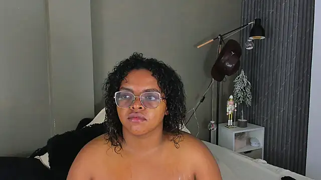 Snapshot of conielaurenth chatting on December 12, 2024, 8:53 pm conielaurenth online show from December 12, 2024, 8:53 pm