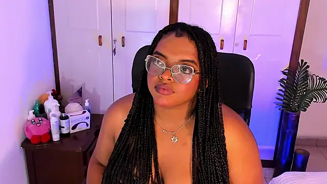 Snapshot of conielaurenth chatting on September 20, 2025, 4:13 am conielaurenth online show from September 20, 2025, 4:13 am