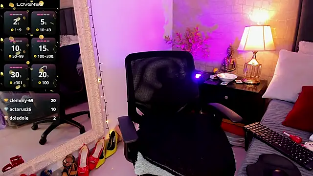 Mariana c1 online show from February 3, 2025, 8:57 pm