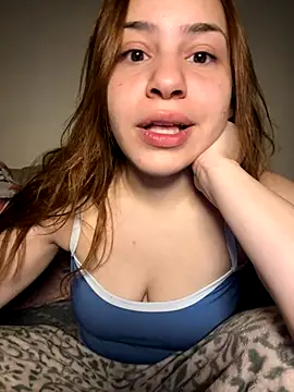 AgnesCampp online show from October 4, 2025, 12:08 am