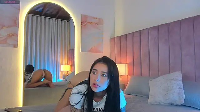 SweetGirl       online show from January 5, 2025, 5:09 pm