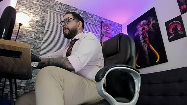 Ethan Castellano online show from June 3, 2026, 11:10 pm
