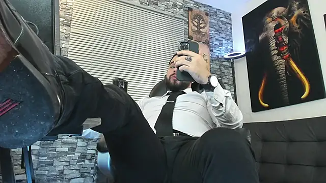 Ethan Castellano online show from June 14, 2026, 10:01 pm