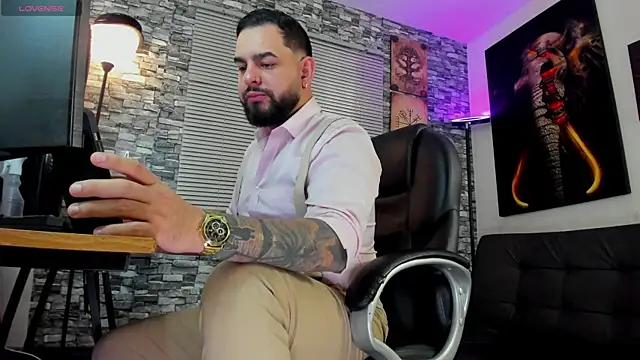 Ethan Castellano online show from July 22, 2026, 8:55 pm