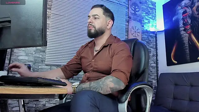 Ethan Castellano online show from July 24, 2026, 10:52 pm