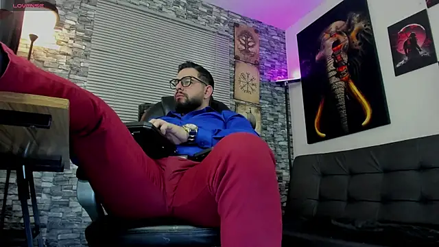 Ethan Castellano online show from July 31, 2026, 10:20 pm