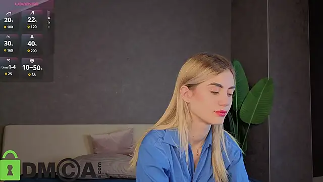 Snapshot of Cherry_Price chatting on September 16, 2025, 12:22 am Cherry Price online show from September 16, 2025, 12:22 am