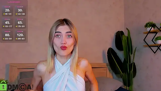 Snapshot of Cherry_Price chatting on September 19, 2025, 12:23 am Cherry Price online show from September 19, 2025, 12:23 am