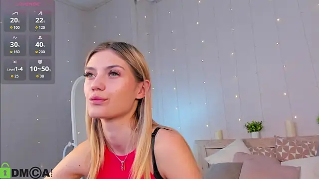 Snapshot of Cherry_Price chatting on October 2, 2025, 11:56 pm Cherry Price online show from October 2, 2025, 11:56 pm