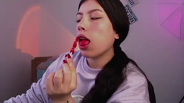 Snapshot of iam_emy chatting on February 22, 2025, 4:30 pm iam emy online show from February 22, 2025, 4:30 pm