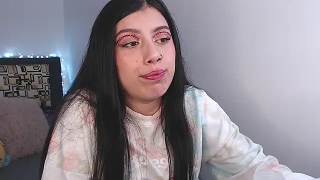 Snapshot of iam_emy chatting on October 24, 2025, 3:03 am iam emy online show from October 24, 2025, 3:03 am