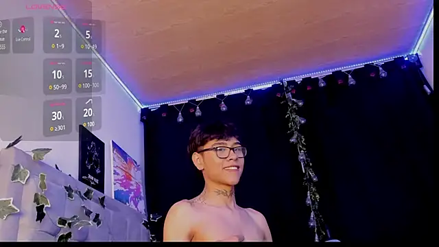 Snapshot of jacks_hotter chatting on February 13, 2025, 11:26 pm jacks hotter online show from February 13, 2025, 11:26 pm