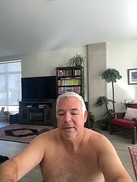 aarosteev2 online show from September 22, 2025, 12:40 pm