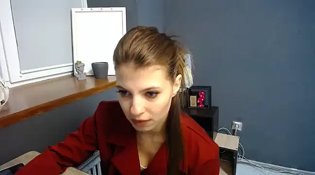 felicity gold online show from March 13, 2025, 7:31 am