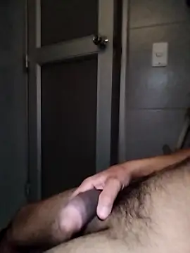 Snapshot of Juan8521 chatting on October 12, 2025, 6:01 am Juan8521 online show from October 12, 2025, 6:01 am