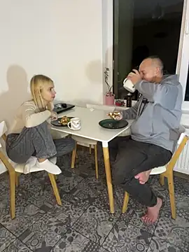 DonorDi online show from November 18, 2025, 7:51 pm