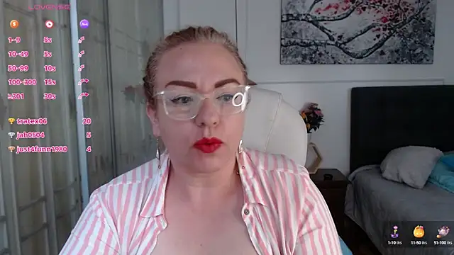 Tania Goddess  online show from January 6, 2025, 7:13 pm