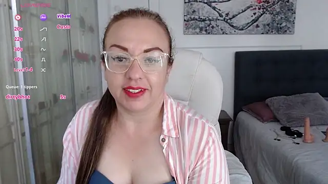 Tania Goddess  online show from January 16, 2025, 7:10 pm