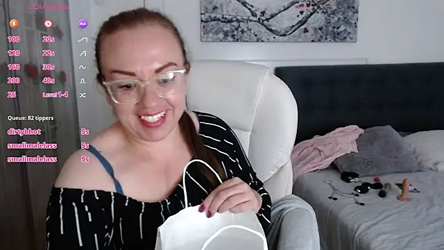 Tania Goddess  online show from January 17, 2025, 1:15 am