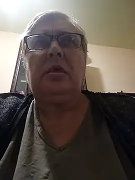 Sonya5156 online show from December 30, 2024, 3:13 pm