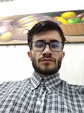 Snapshot of Loggan_donnelly chatting on May 28, 2026, 1:25 am Loggan donnelly online show from May 28, 2026, 1:25 am