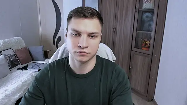 Snapshot of handsome_guy01 chatting on September 25, 2025, 5:27 pm handsome guy01 online show from September 25, 2025, 5:27 pm