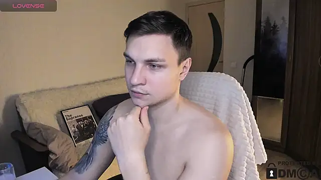 Snapshot of handsome_guy01 chatting on October 16, 2025, 11:06 pm handsome guy01 online show from October 16, 2025, 11:06 pm