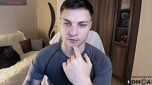 Snapshot of handsome_guy01 chatting on October 22, 2025, 4:46 am handsome guy01 online show from October 22, 2025, 4:46 am