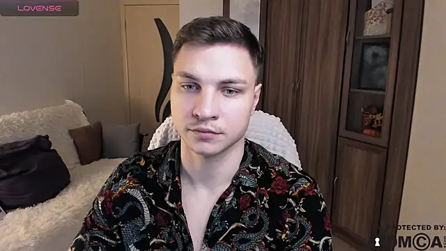 Snapshot of handsome_guy01 chatting on October 23, 2025, 6:56 am handsome guy01 online show from October 23, 2025, 6:56 am