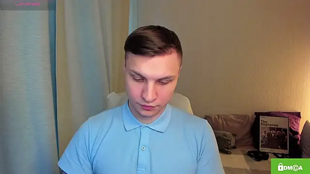 handsome guy01 online show from April 29, 2026, 5:00 am