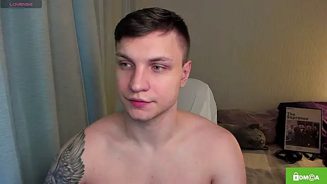 handsome guy01 online show from May 6, 2026, 5:29 pm