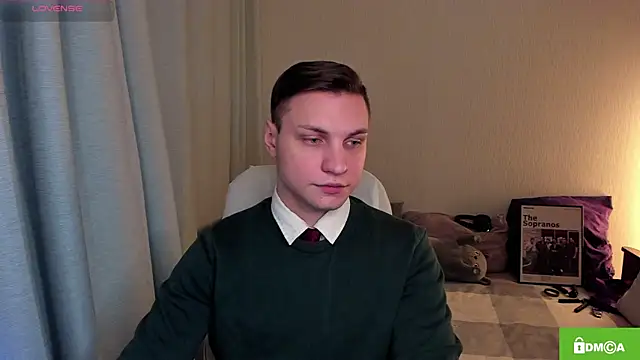 handsome guy01 online show from May 9, 2026, 8:58 pm